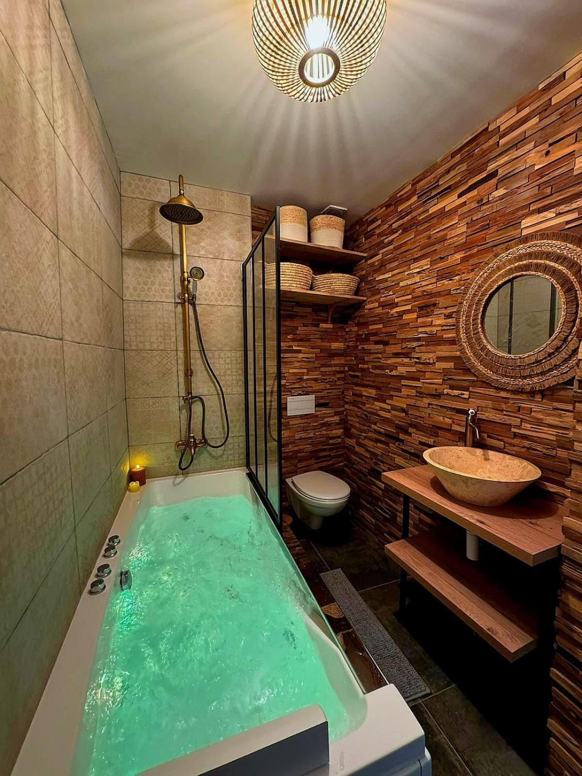 Duplex Safari Jusqu'A 4 Personnes, Spa, Cinema Et Lit Sous Les Arbres, Day Use, 10 Min Centre 아미앵 외부 사진