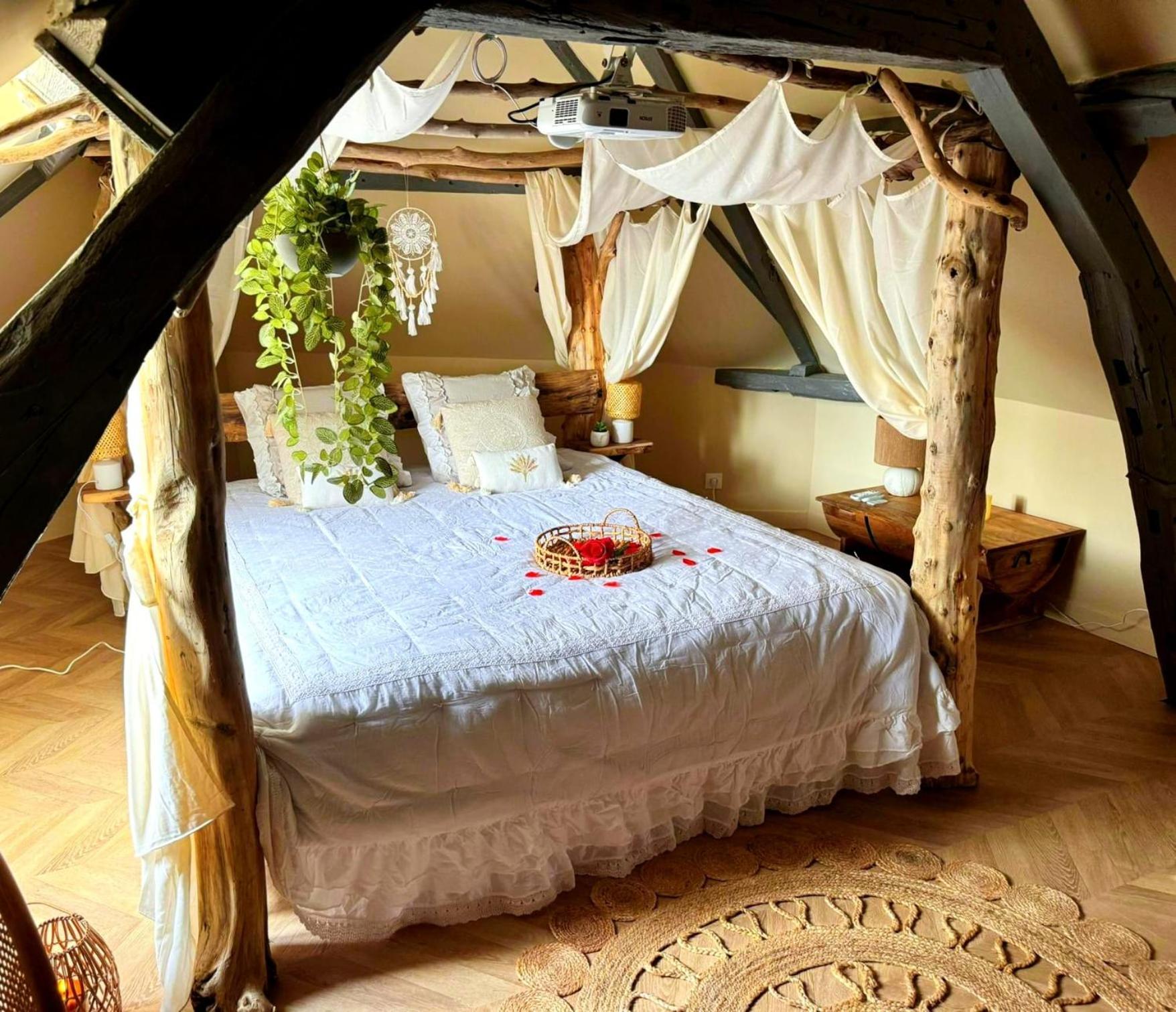 Duplex Safari Jusqu'A 4 Personnes, Spa, Cinema Et Lit Sous Les Arbres, Day Use, 10 Min Centre 아미앵 외부 사진